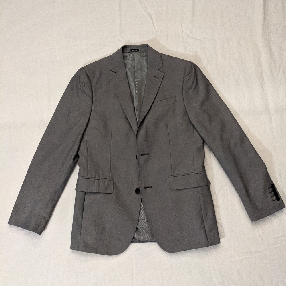 J.Ferrar Gray 3-piece Suit